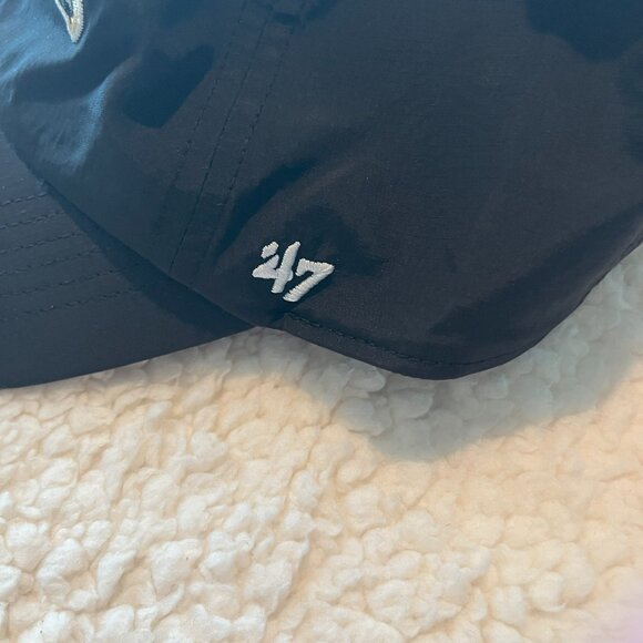 47 NWT Baltimore Ravens Adjustable Cooling Hat - Picture 3 of 4